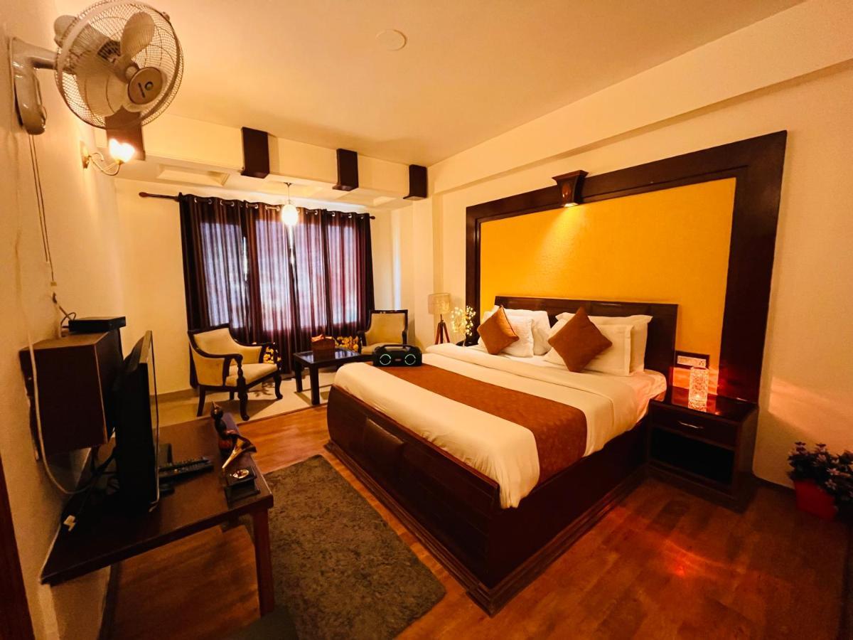 Snow Palm Resort, Manali Екстериор снимка