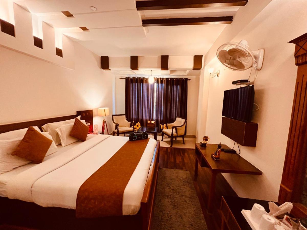 Snow Palm Resort, Manali Екстериор снимка